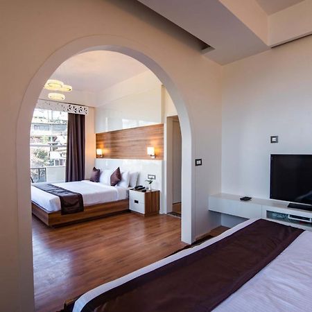 Clarks Exotica Resort Ramgarh Mukteshwar Exterior photo