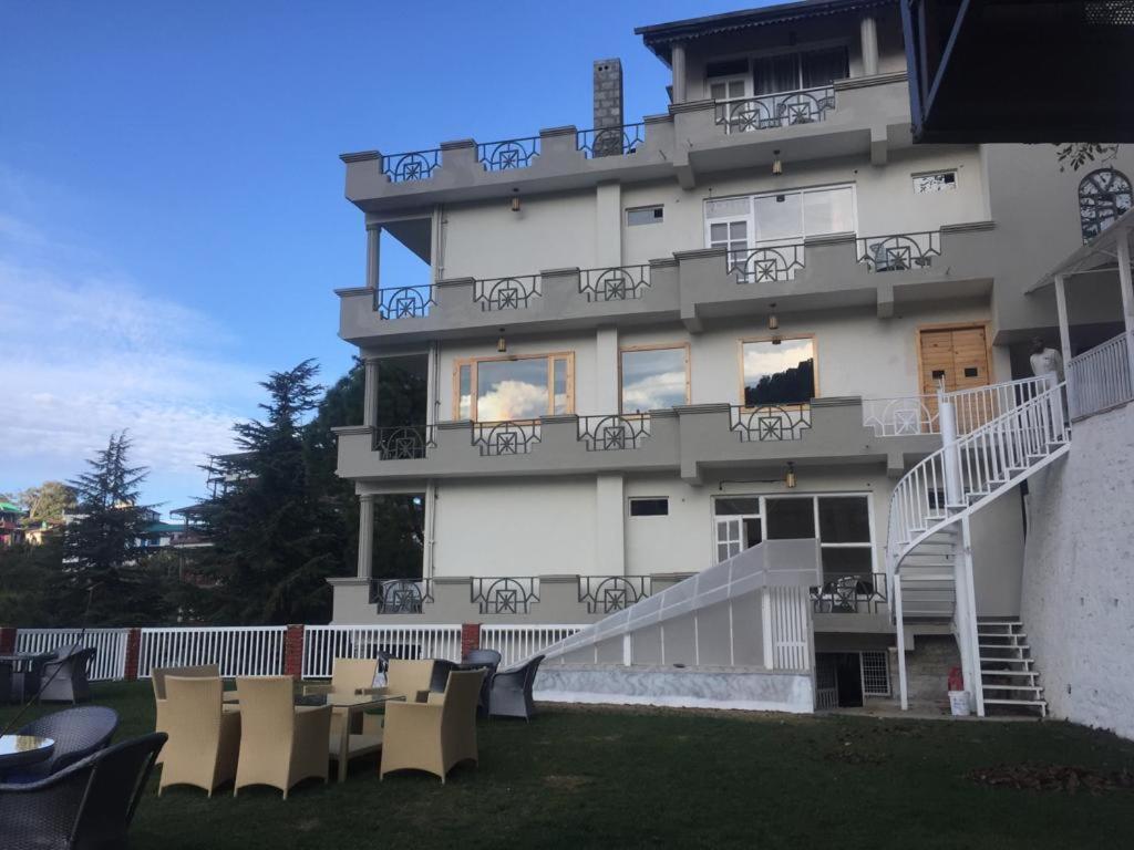 Clarks Exotica Resort Ramgarh Mukteshwar Exterior photo