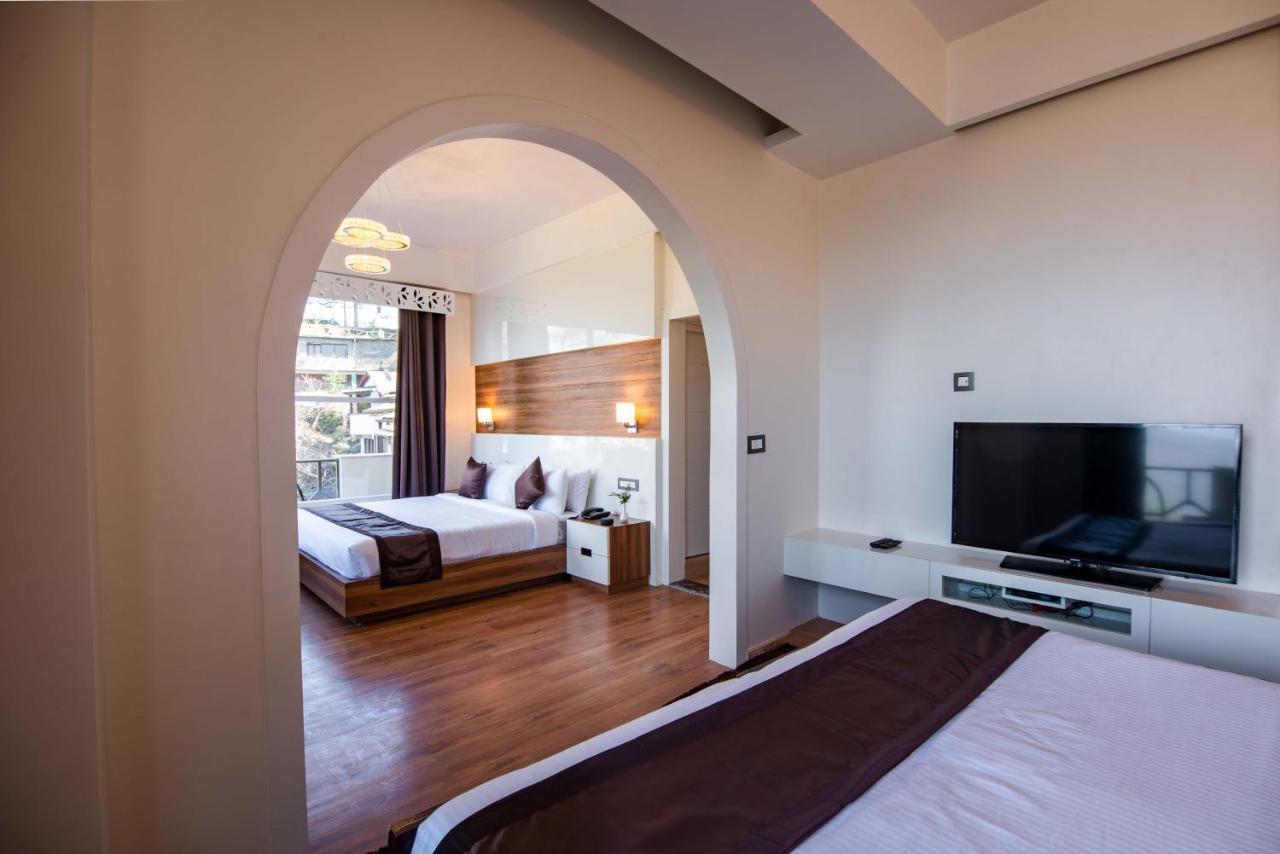 Clarks Exotica Resort Ramgarh Mukteshwar Exterior photo