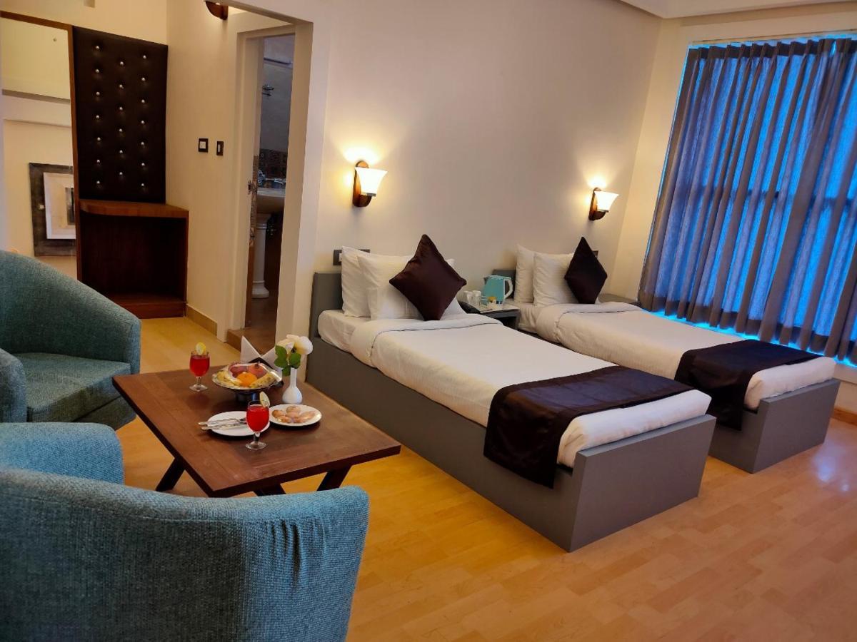 Clarks Exotica Resort Ramgarh Mukteshwar Exterior photo